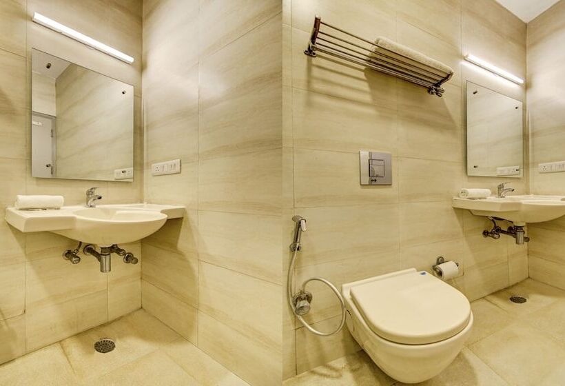 Номер Deluxe, Treebo Mall View, Dlf Phase Ii