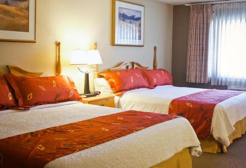 Номер Стандарт, Maverick Motel   Modern Renovated Motel