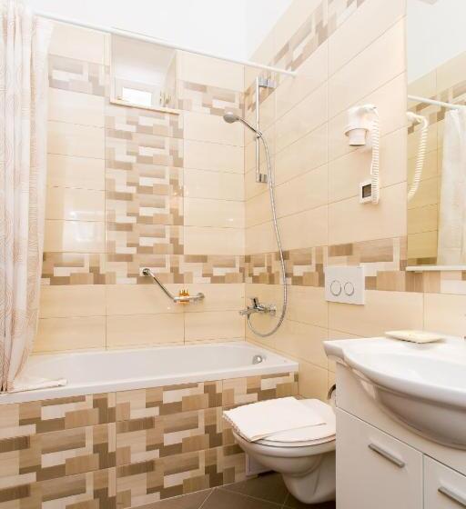 Habitació Estàndard Vista Ciutat, Rooms Posat