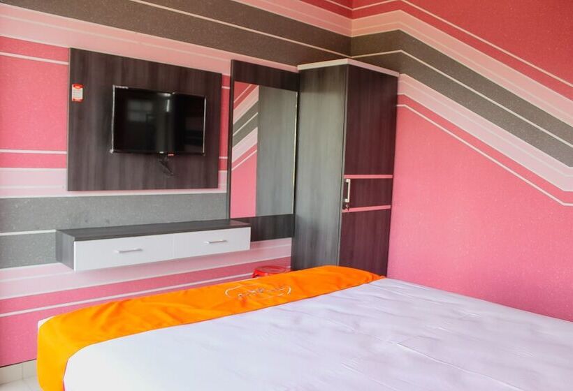 Номер Deluxe, Reddoorz Syariah @ Jalan Siliwangi Tasikmalaya