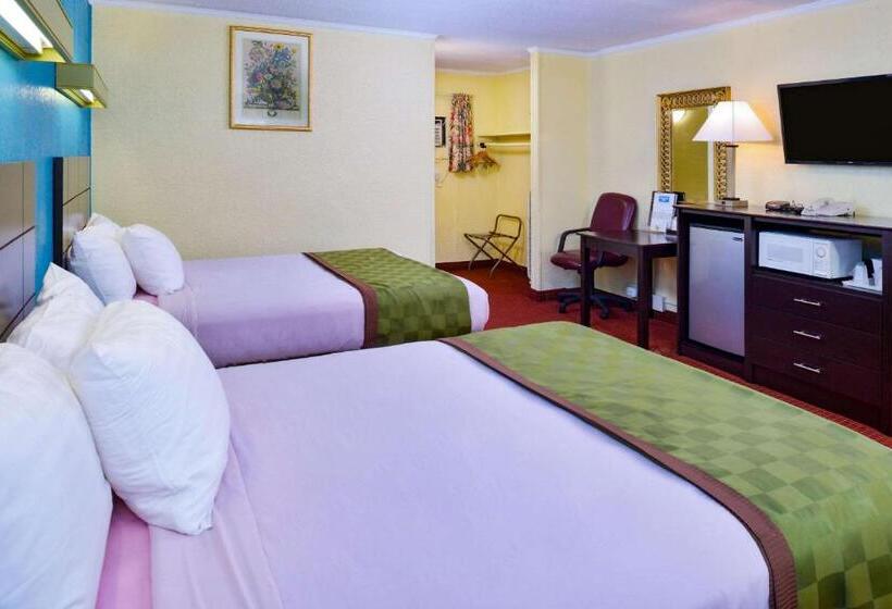 اتاق استاندارد با 2 تخت دوبل, Rodeway Inn Orleans  Cape Cod