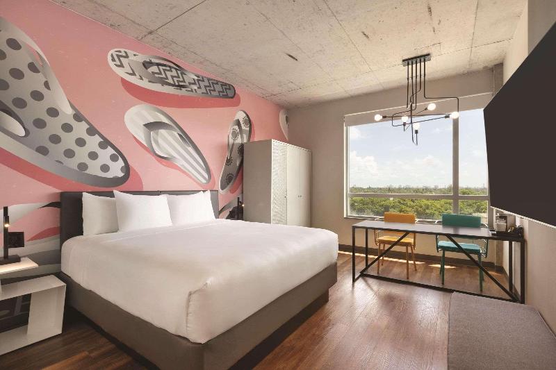스탠다드 룸 킹사이즈 침대, Kompose Boutique Hotel Miami Airport