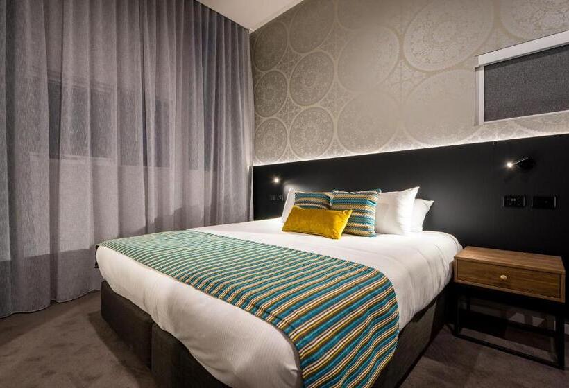 Семейный Номер, Elite Gold Coast
