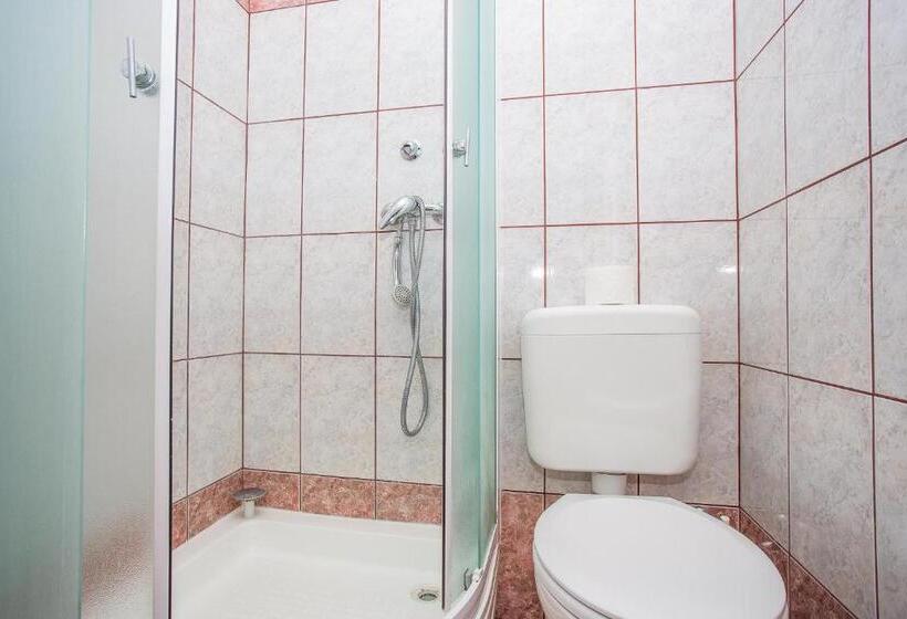 آپارتمان 1 خوابه, Apartments Bionda