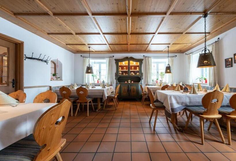 Номер Стандарт, Gasthof Zum Stern