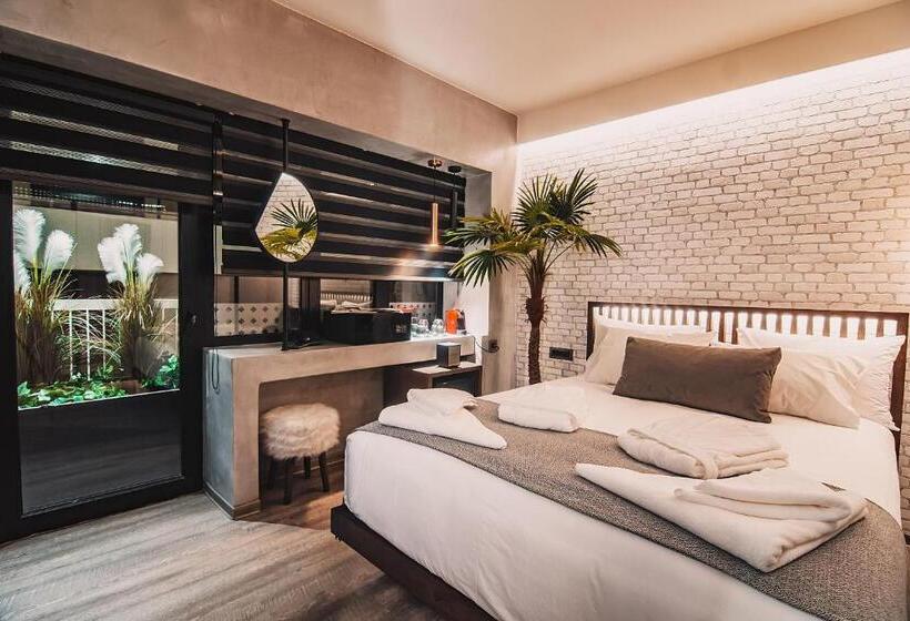 اتاق استاندارد, Project 3 Urban Chic