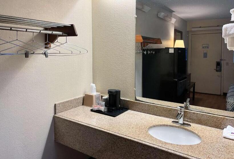 Quarto Quádruplo Estandar, Studio 6 Suites Shreveport, La Industrial Loop