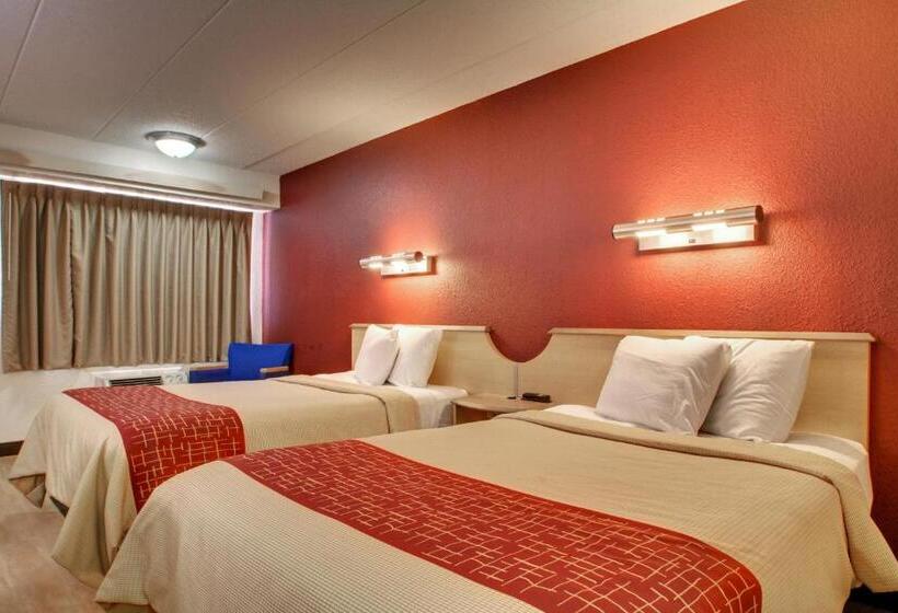 Номер Стандарт 2 Двуспальные Кровати, Red Roof Inn St Louis  Westport
