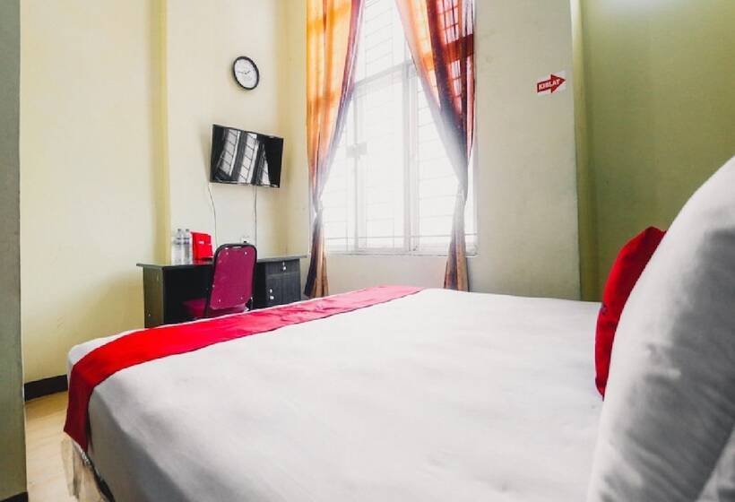 Номер Стандарт, Reddoorz At Jalan Japaris Medan