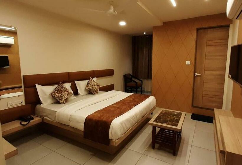 Quarto Deluxe, Kinara