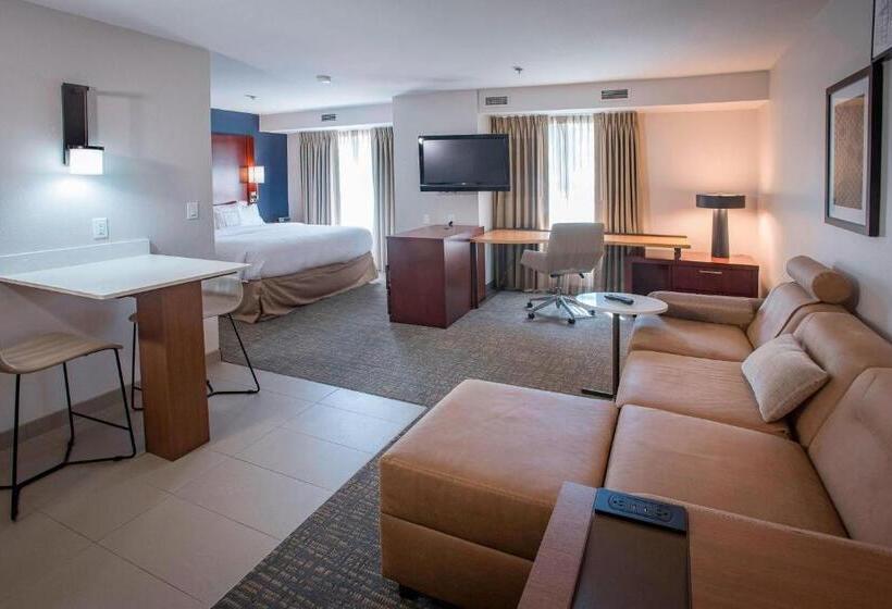 Студио Стандарт Кровать Кинг, Residence Inn By Marriott Pensacola Downtown