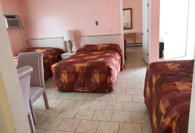 اتاق خانوادگی, El Ray Motel