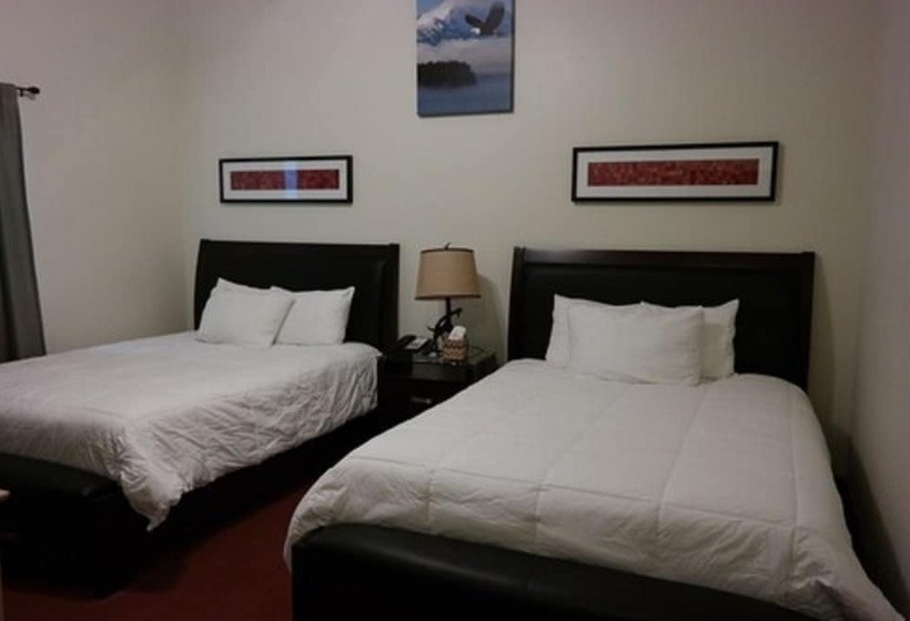 Номер Стандарт 2 Двуспальные Кровати, Sitka Hotel And Restaurant