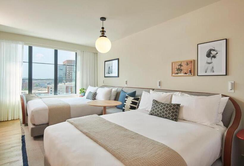 Standard Room Adapted for people with reduced mobility, Virgin Hotels Nashville