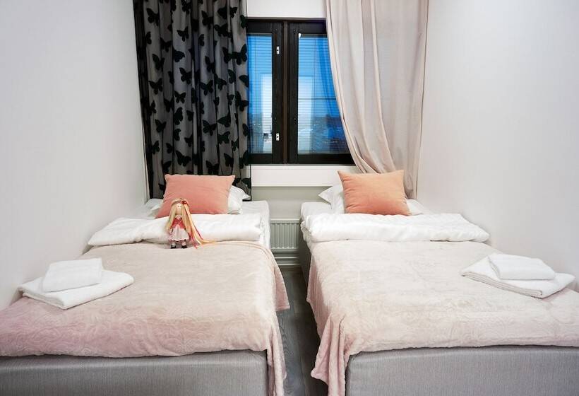 家庭间, Inn Tourist Hostel