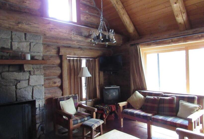 Бунгало Стандарт, Drummond Island Resort & Conference Center