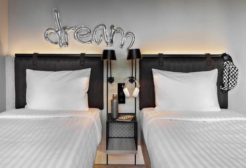 اتاق استاندارد, Moxy Lille City