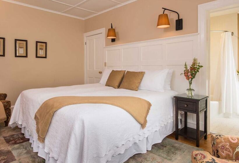 Номер Стандарт, Swift House Inn