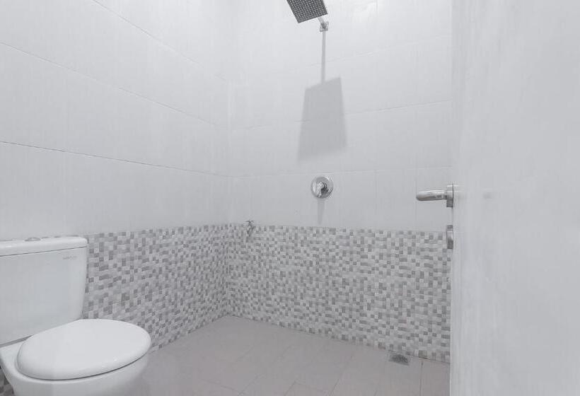 Номер Deluxe, Reddoorz Resort Syariah Near D Castello Ciater Subang