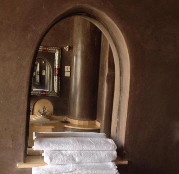 Люкс с Террасой, Kasbah Titrit & Spa