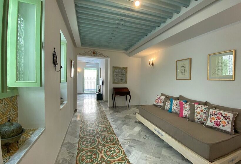 اتاق لوکس, Dar El Kif  La Marsa