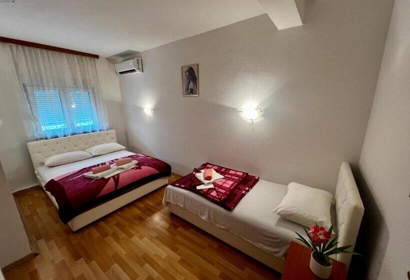 اتاق راحتی سه تخته, Rooms Ivana