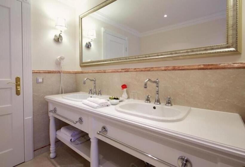 Deluxe Suite Sea View, Luxury Rooms Villa Jadranka