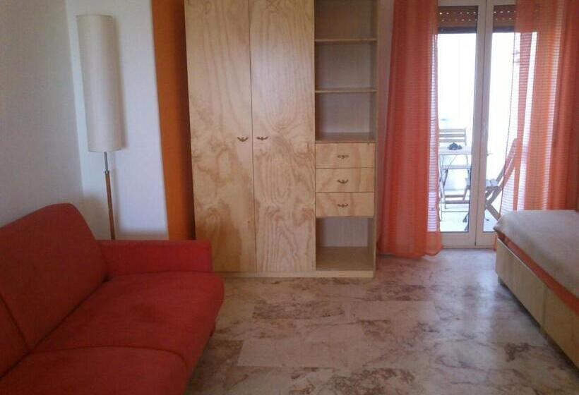 スタンダード４人部屋, Cartoline Dall Etna B&b