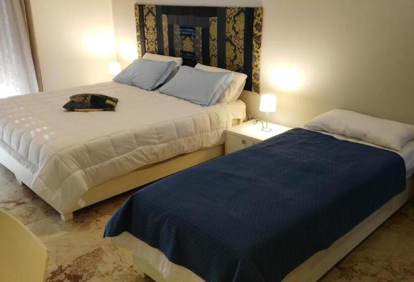 オーシャンビュースタンダードルーム, Cartoline Dall Etna B&b