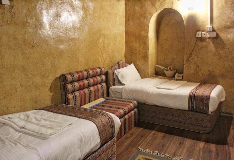 اتاق استاندارد سه نفره, Ihyaa Inn