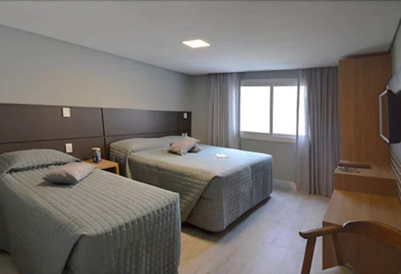 Quarto Triplo Deluxe, Sky Palace