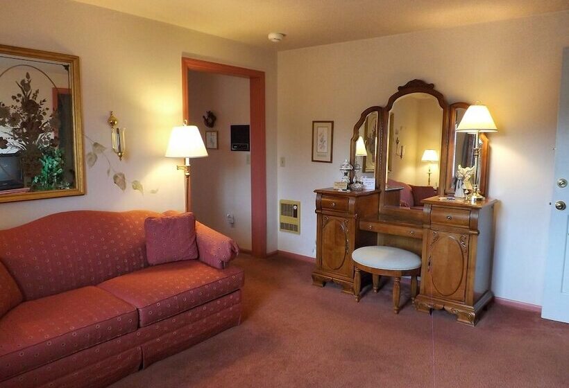 Президентский Люкс, West Ridge Bed And Breakfast