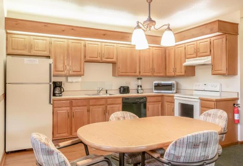 Люкс с гидромассажем, Wildwood Inn