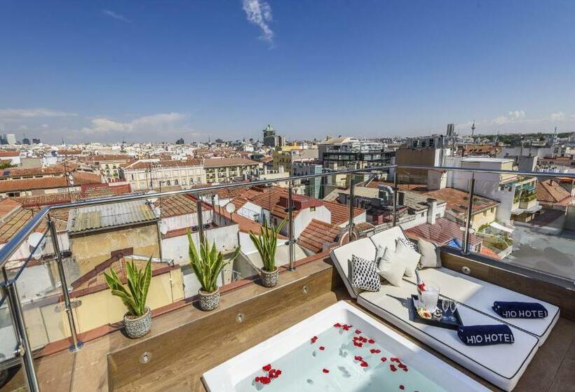 Suite with Terrace, Boutique Hotel H10 Villa de La Reina