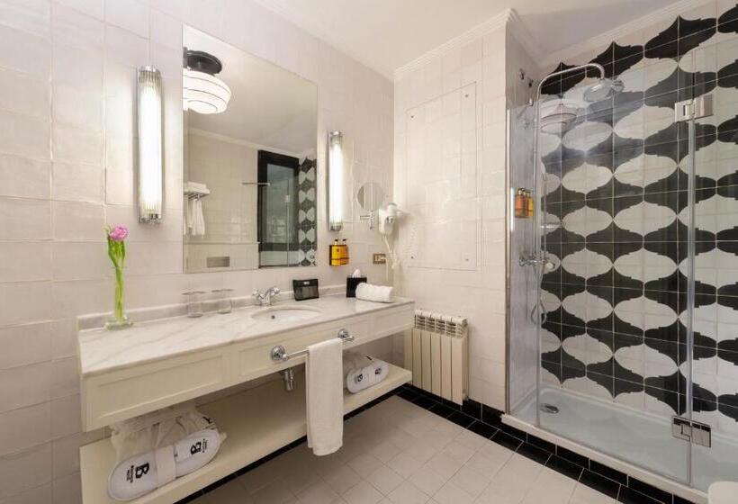 اتاق لوکس با تراس, Boutique Hotel H10 Villa de La Reina