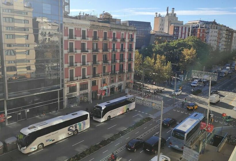 Номер Superior, Barcelona Universal