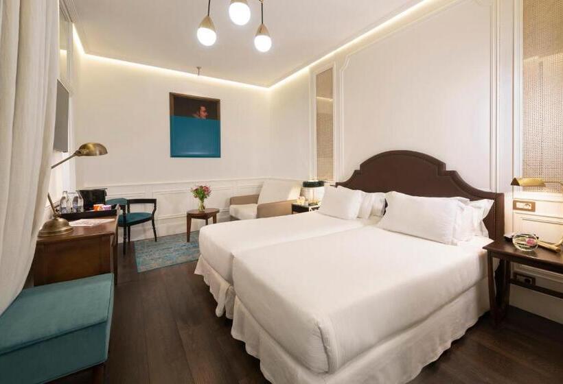 اتاق کلاسیک سه تخته, Boutique Hotel H10 Villa de La Reina