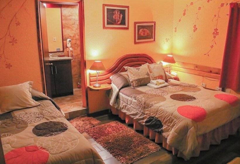اتاق کلاسیک سه تخته, Rodelu