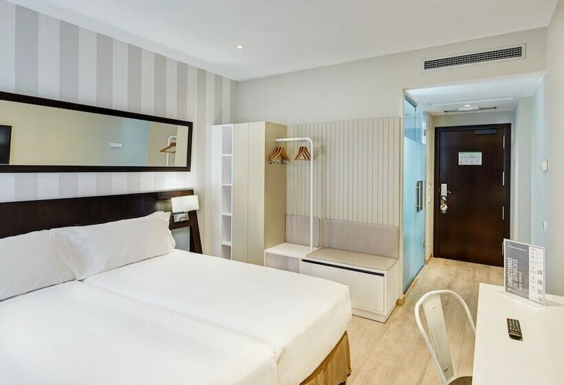 Quarto Superior, Sercotel Madrid Aeropuerto