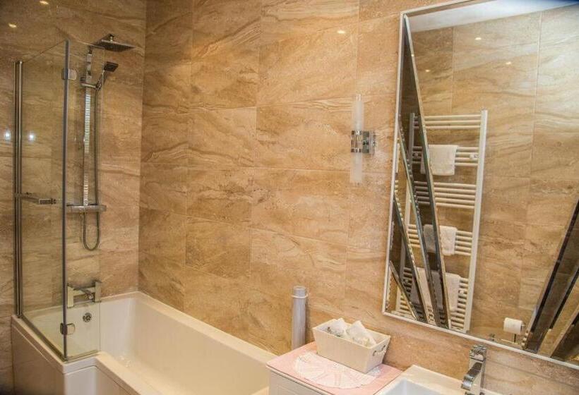 Номер Стандарт, Cambridge Villa
