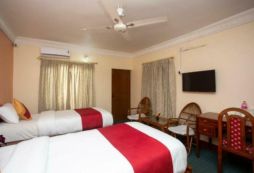 اتاق لوکس, Bandipur Mountain Resort