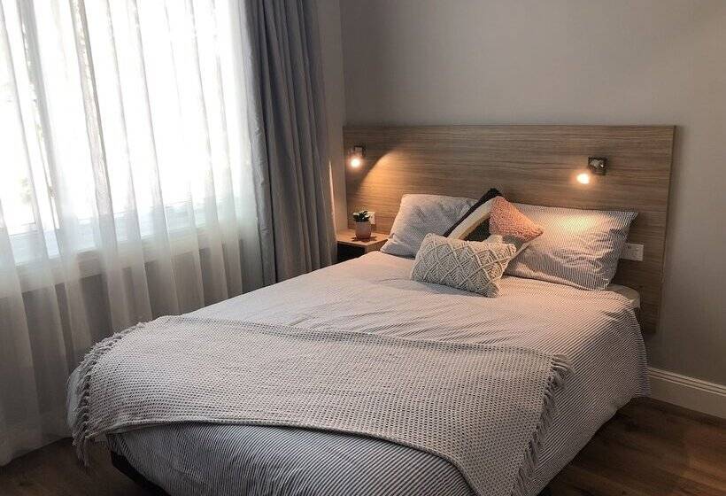 스탠다드 룸 공동 욕실, Carnarvon Lodge Kirribilli, Sydney