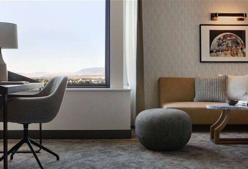 Номер Стандарт 2 Двуспальные Кровати, Kimpton   Armory Hotel Bozeman, An Ihg