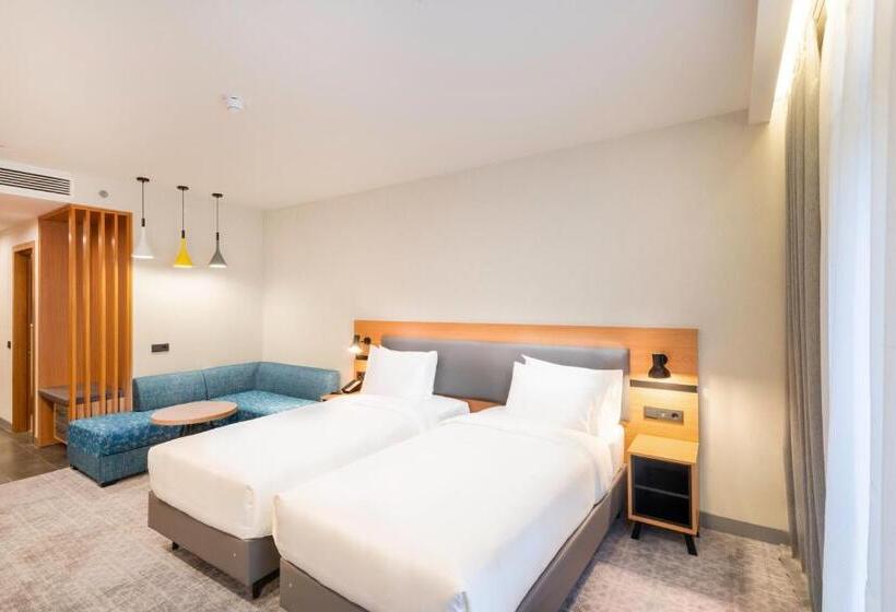 اتاق استاندارد, Holiday Inn Yerevan   Republic Square, An Ihg