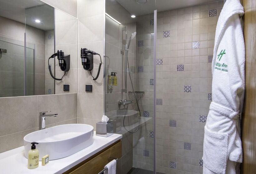 اتاق استاندارد, Holiday Inn Yerevan   Republic Square, An Ihg