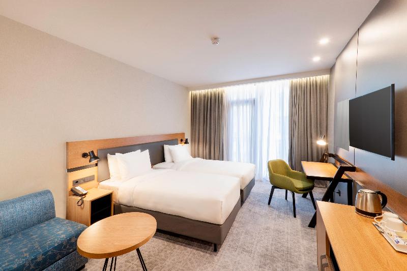 اتاق استاندارد, Holiday Inn Yerevan   Republic Square, An Ihg