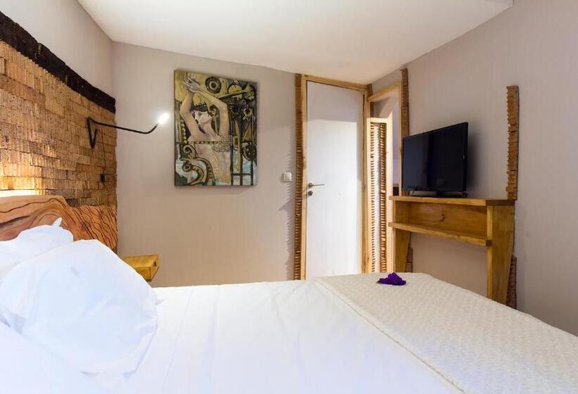 اتاق استاندارد, Feel At Home Guest House