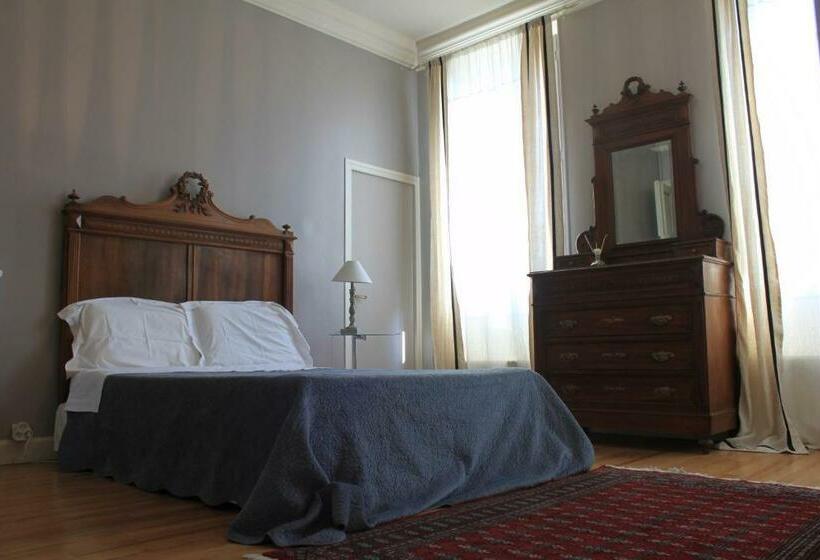 Номер Deluxe, B&b Coup De Coeur