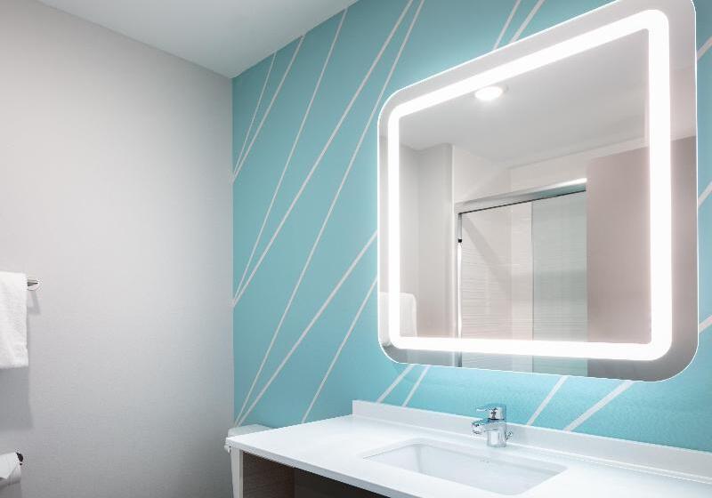 Номер Стандарт, Avid Hotels   Roseville   Minneapolis North, An Ihg