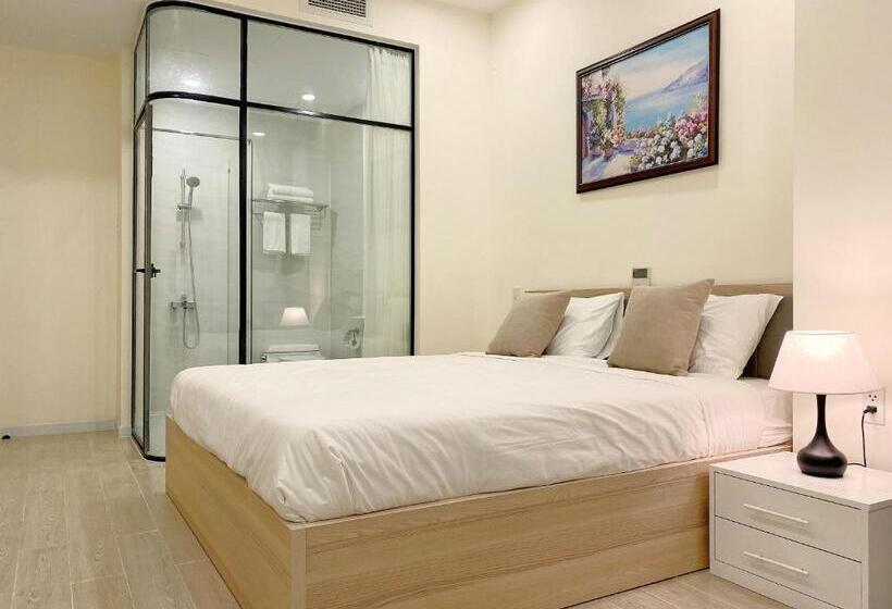 اتاق لوکس با تخت بزرگ, 8b Apart